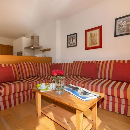 Sleeps 4 Appartement Chamonix